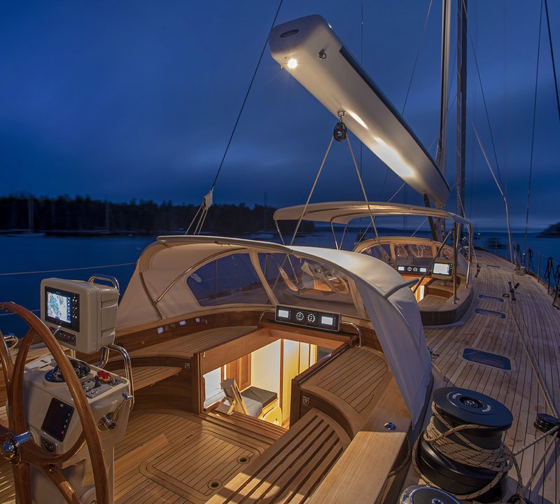 Yacht SONNY III, Brooklin Boat Yard CHARTERWORLD Luxury Superyacht